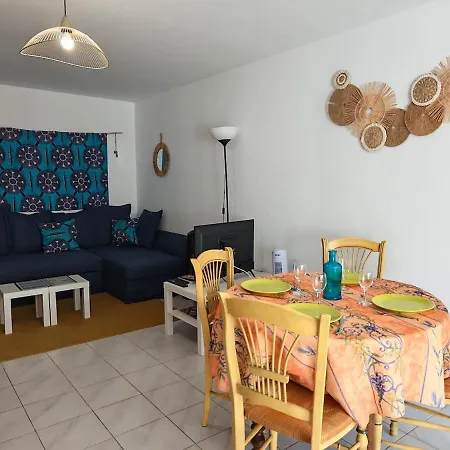 Apartment Centre Ville, Cosy Et Parking Prive Hyères